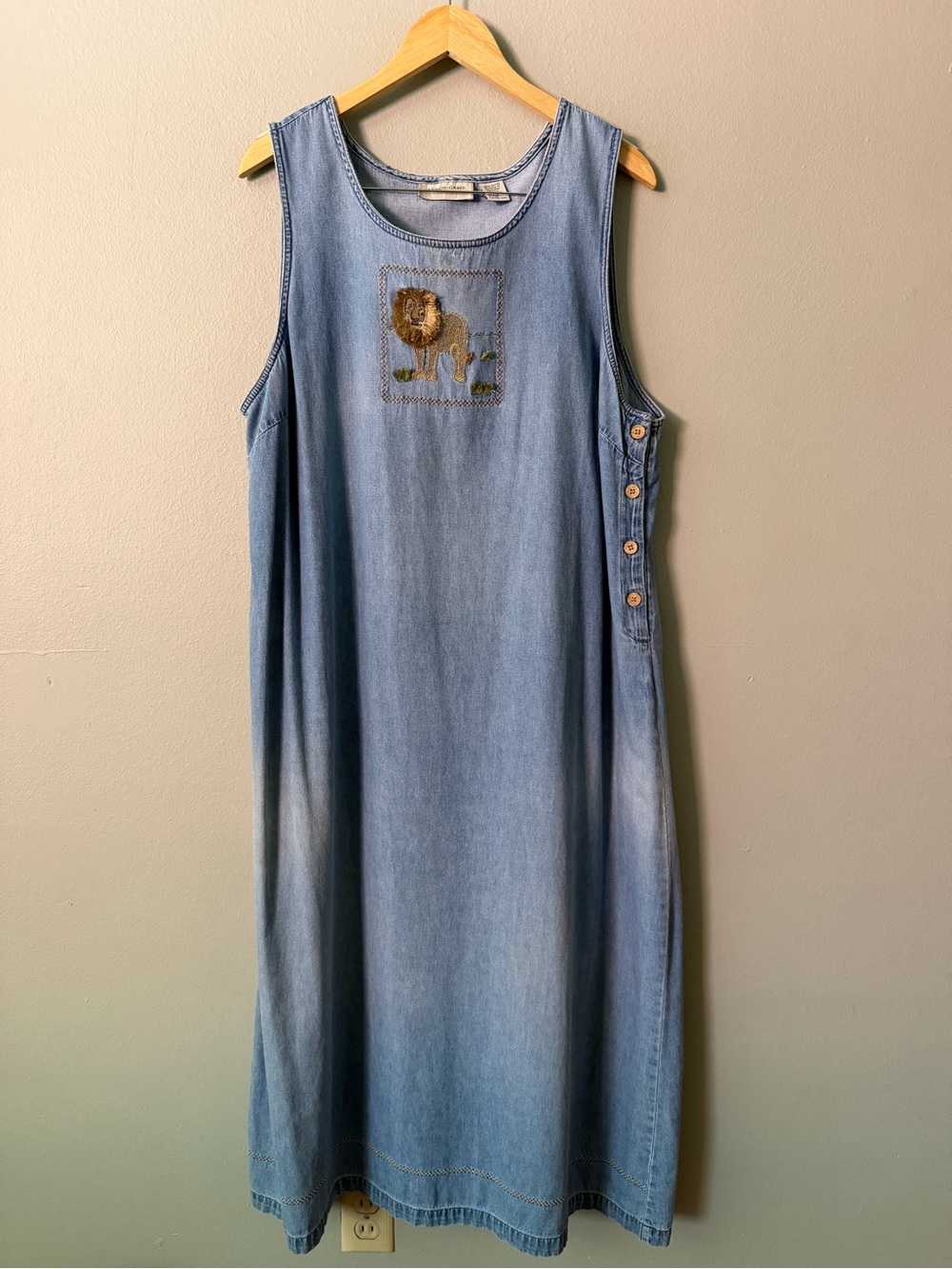 Lemon Grass Chambray Denim Maxi Dress Lion Embroidered 100% Cotton Size 1X